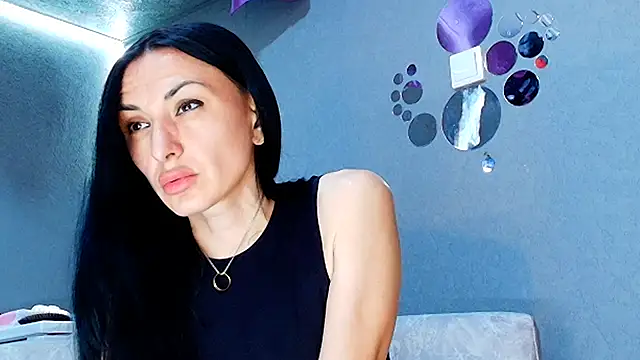 Snapshot of Siaconna chatting on June 2026 08:03:01 AM Siaconna online show from June 2026 08:03:01 AM