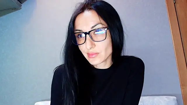 Siaconna online show from September 2025 05:44:02 AM