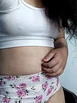 Snapshot of Doll_Nepali chatting on February 2025 04:03:02 AM Doll Nepali online show from February 2025 04:03:02 AM