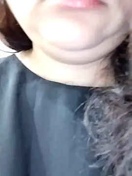 Snapshot of Doll_Nepali chatting on January 2025 10:54:01 PM Doll Nepali online show from January 2025 10:54:01 PM