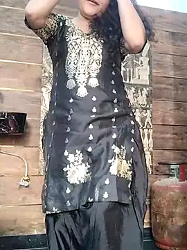 Snapshot of Doll_Nepali chatting on February 2025 07:34:02 AM Doll Nepali online show from February 2025 07:34:02 AM