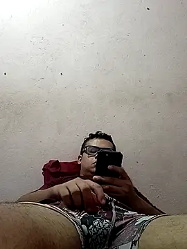 Novin18RJ online show from February 2025 01:44:02 PM