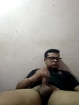 Novin18RJ online show from February 2025 06:10:02 PM