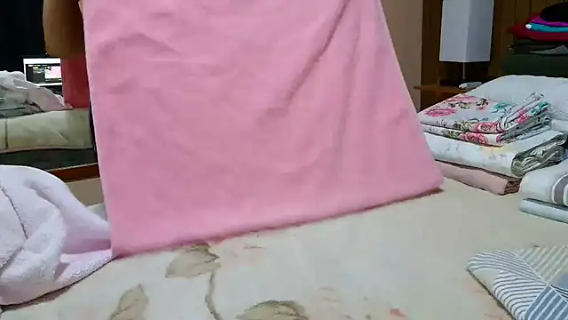 Kellynha Sweet online show from September 2025 09:32:01 PM