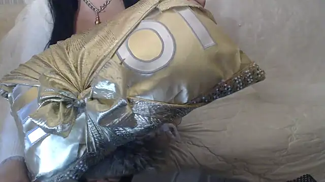 Mia-Montal777 online show from December 2025 03:02:01 AM