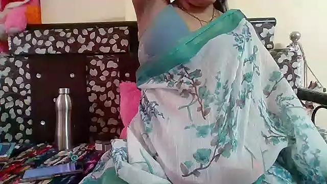 Snapshot of NautyBabe chatting on October 2025 07:32:02 AM NautyBabe online show from October 2025 07:32:02 AM