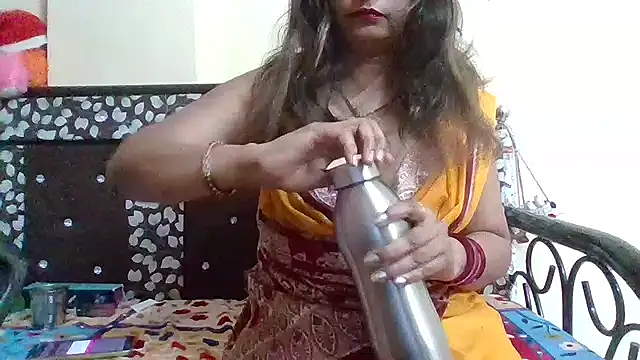 NautyBabe online show from February 2026 10:44:01 PM