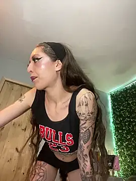 VickyJackson  online show from March 2026 09:44:02 PM