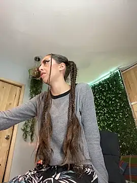 VickyJackson  online show from April 2026 08:46:02 PM