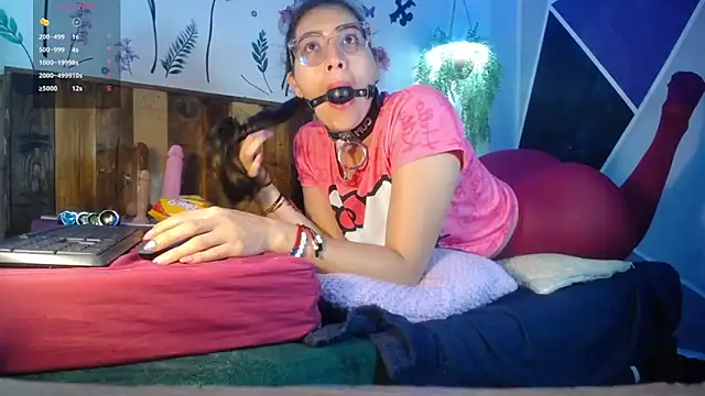 DaMikaela  online show from November 2025 01:59:02 PM