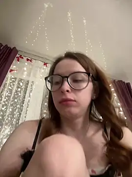 Snapshot of Malli_Baby chatting on March 2026 04:15:01 PM Malli Baby online show from March 2026 04:15:01 PM