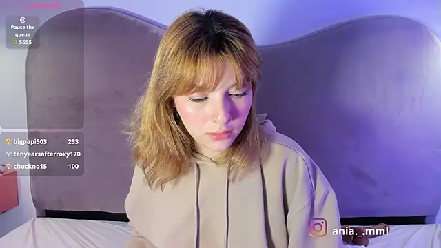 Ania jones online show from March 2025 03:43:02 AM