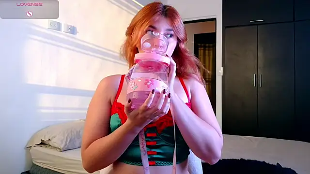 Ania jones online show from December 2025 10:14:02 PM