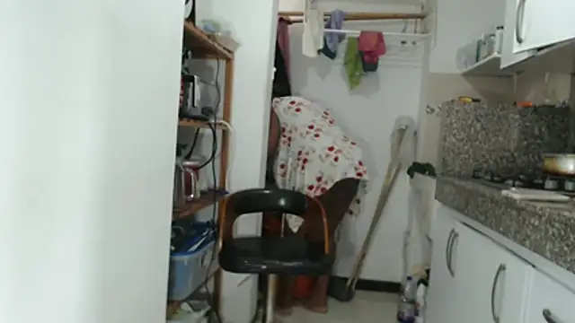 LiraRusso online show from November 2025 08:09:02 PM