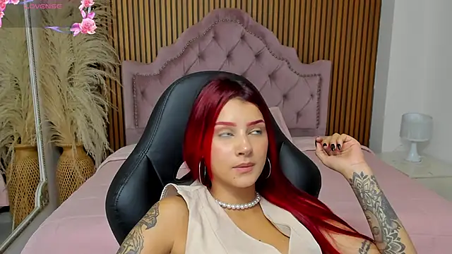 CinthiaCollins online show from May 2026 07:43:01 PM
