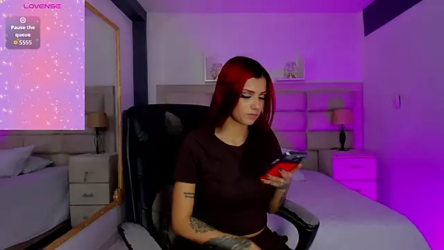 CinthiaCollins online show from November 2025 08:13:01 PM