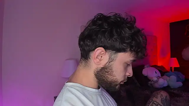 Snapshot of AbbyAndChris2 chatting on February 2026 11:25:02 PM AbbyAndChris2 online show from February 2026 11:25:02 PM