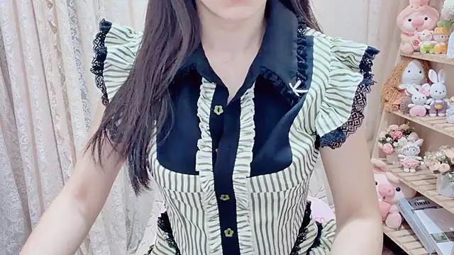 Rellababyy online show from April 2026 01:29:01 PM