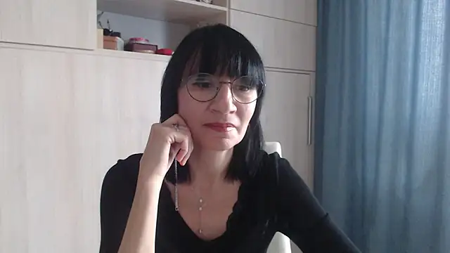 Erica95Bloom online show from September 2025 06:59:01 AM