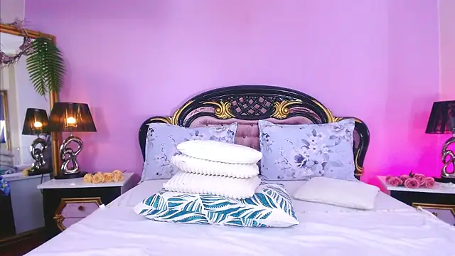 MyaJenson online show from November 2025 05:33:01 AM