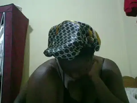 Snapshot of sweet-frida22 chatting on February 2025 08:28:02 PM sweet-frida22 online show from February 2025 08:28:02 PM