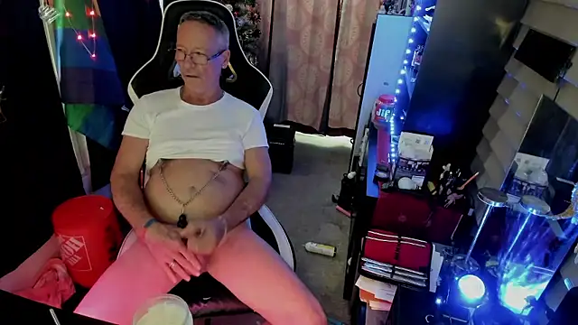 Daddysthick online show from January 2026 08:01:02 PM