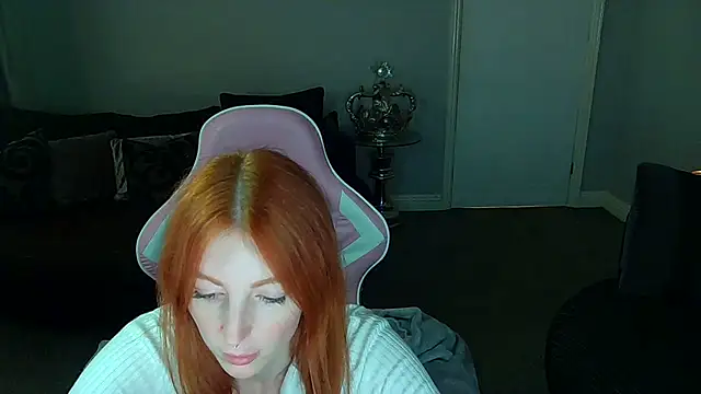 Red firesquirt online show from February 2025 04:03:01 PM