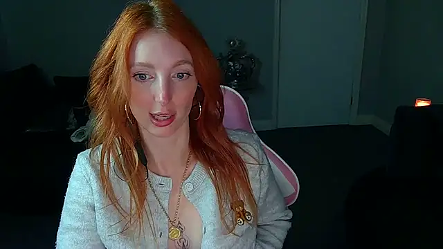 Red firesquirt online show from March 2025 09:43:02 PM