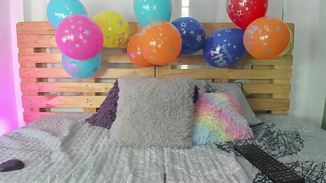 shantal rosse1 online show from November 2025 12:26:01 PM