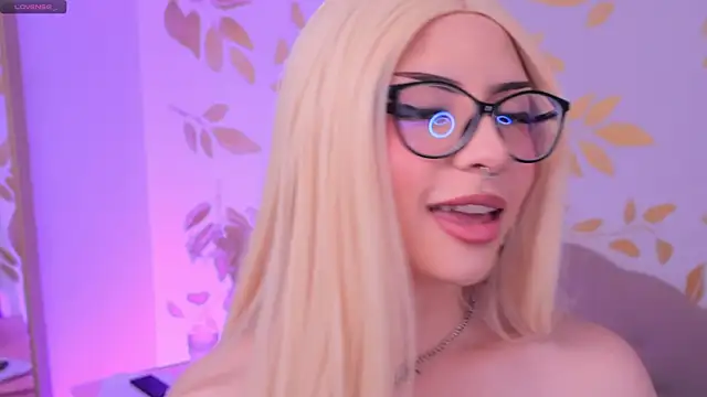 Misselektra   online show from September 2025 04:04:02 AM