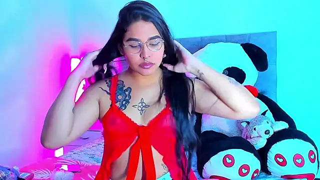 mabellfox online show from November 2025 01:11:01 PM