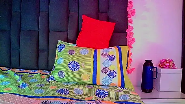 Snapshot of carmen14 chatting on November 2025 12:20:01 PM carmen14 online show from November 2025 12:20:01 PM