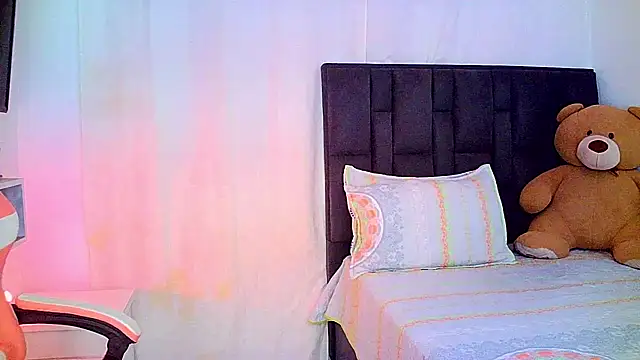 carmen14 online show from April 2026 07:45:01 AM