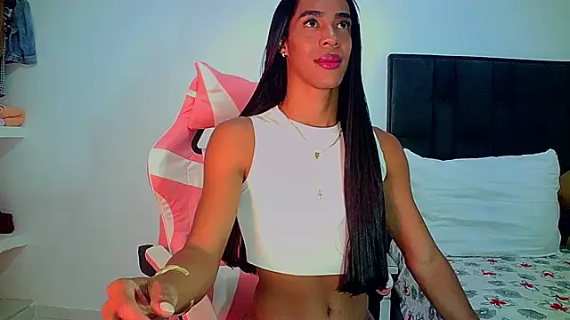 Snapshot of carmen14 chatting on June 2026 04:00:02 AM carmen14 online show from June 2026 04:00:02 AM