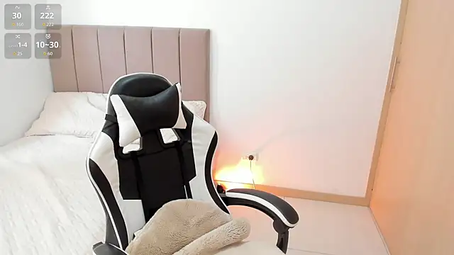 soyamandaa  online show from February 2026 06:38:02 PM