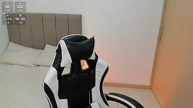 soyamandaa  online show from March 2026 10:27:01 PM