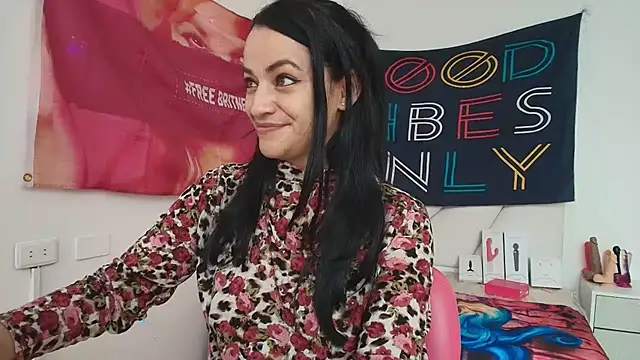 LovelyAzucena online show from March 2026 02:30:01 PM