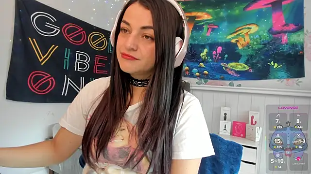 Snapshot of LovelyAzucena chatting on November 2025 01:54:02 PM LovelyAzucena online show from November 2025 01:54:02 PM