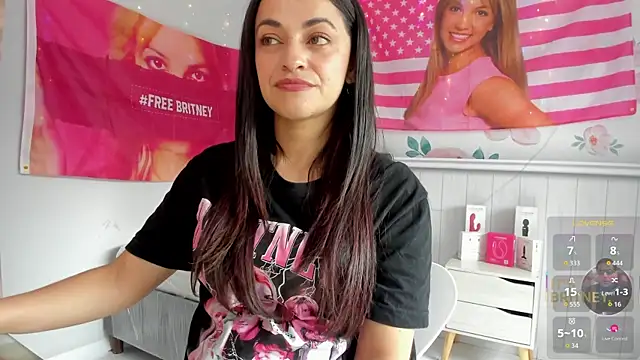 Snapshot of LovelyAzucena chatting on December 2025 02:52:01 PM LovelyAzucena online show from December 2025 02:52:01 PM