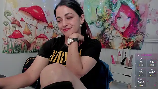 LovelyAzucena online show from March 2025 05:09:01 PM