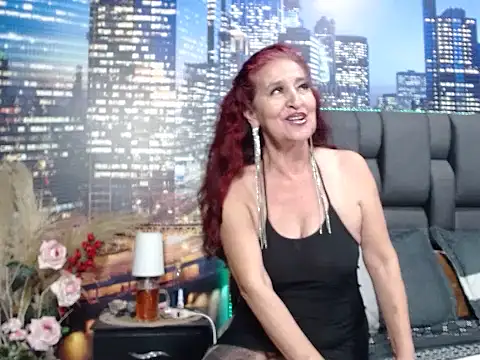 Lucy mature8 online show from December 2025 05:34:02 PM