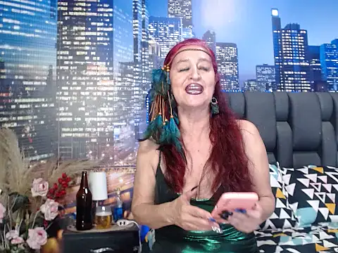 Lucy mature8 online show from October 2025 12:20:01 AM