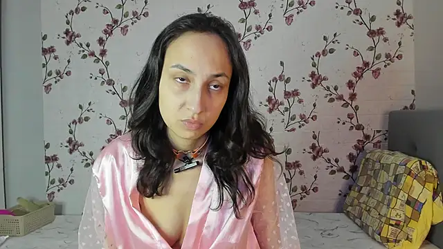 Alisagold90 online show from November 2025 11:33:02 AM