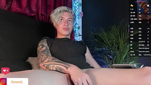 Snapshot of Green_acid01 chatting on March 2025 04:54:02 AM Green acid01 online show from March 2025 04:54:02 AM