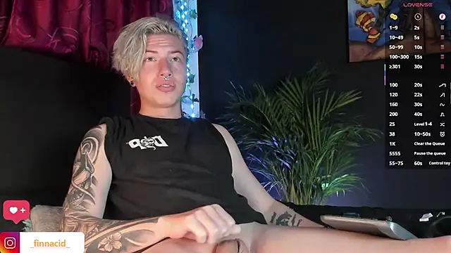 Snapshot of Green_acid01 chatting on March 2025 12:37:02 AM Green acid01 online show from March 2025 12:37:02 AM