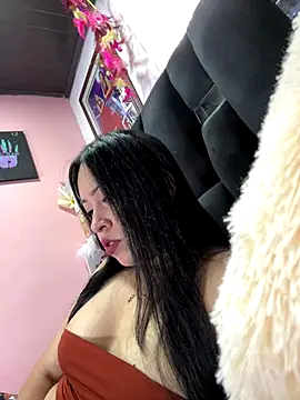 Noa Sakura  online show from December 2025 09:51:01 PM