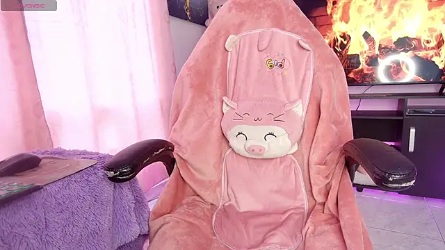 TiffanyBela online show from January 2026 06:36:01 PM