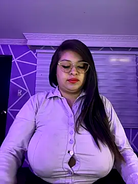 MiiaaJoness online show from September 2025 02:50:01 PM