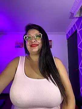 MiiaaJoness online show from November 2025 03:16:02 PM