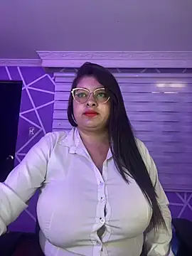 MiiaaJoness online show from October 2025 03:05:02 PM
